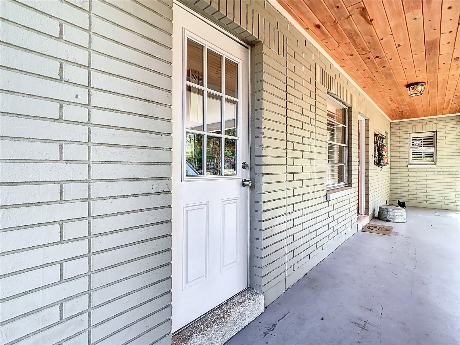 7303 N BRANCH AVE, TAMPA, FL, 33604