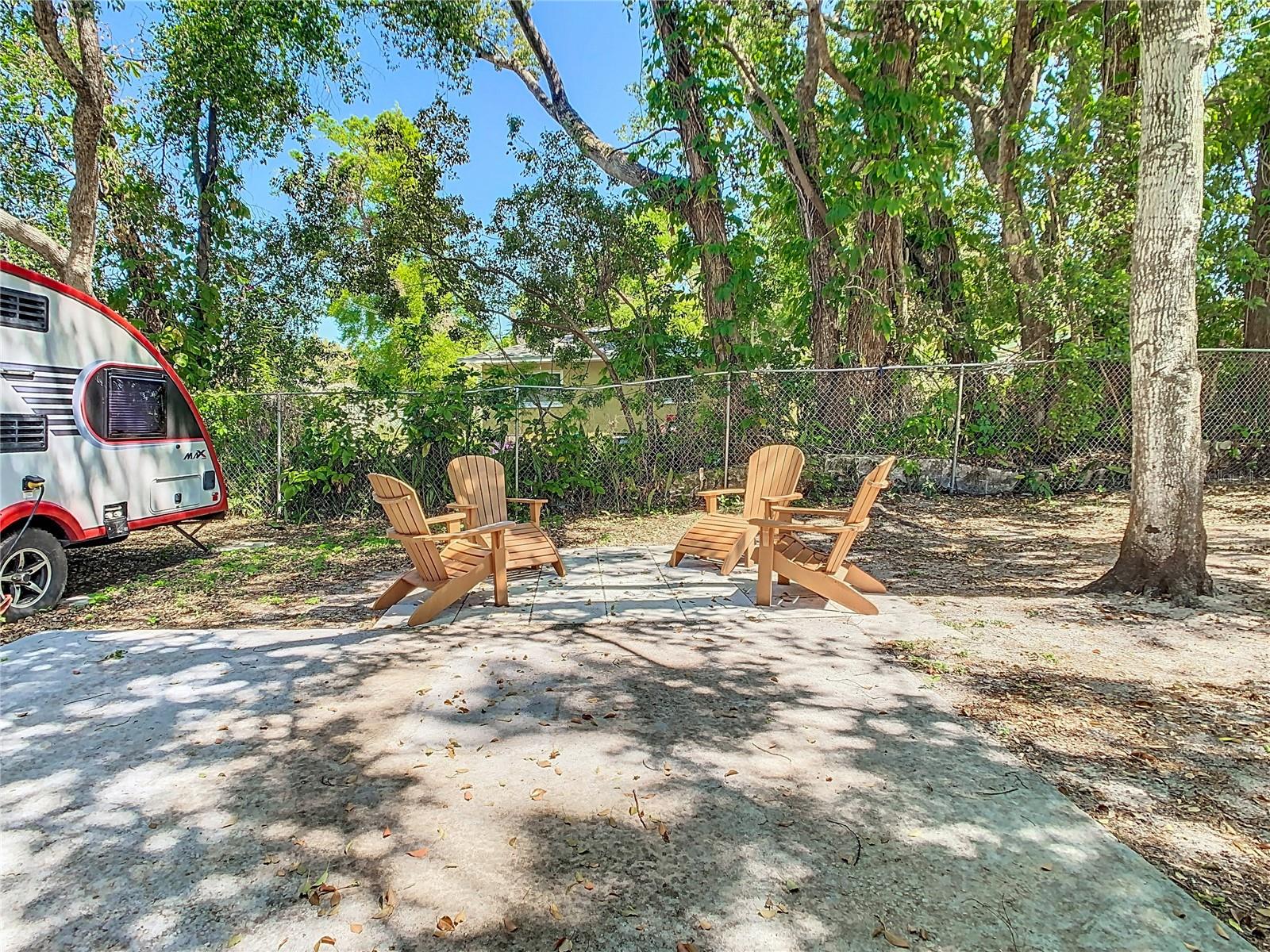 7303 N BRANCH AVE, TAMPA, FL, 33604
