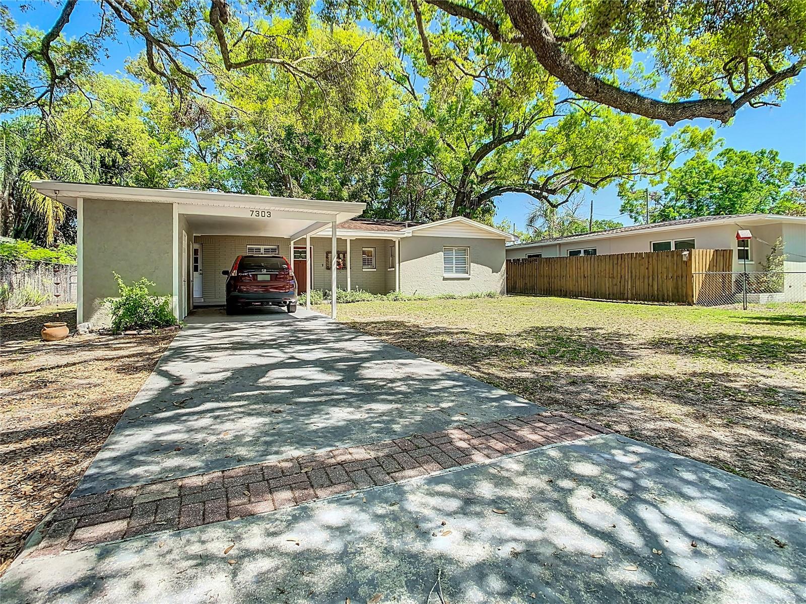 7303 N BRANCH AVE, TAMPA, FL, 33604