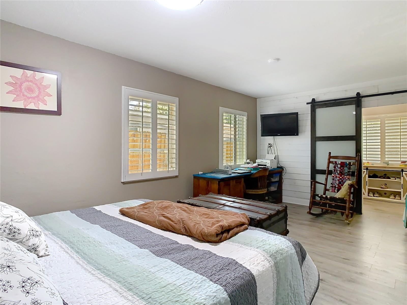 7303 N BRANCH AVE, TAMPA, FL, 33604