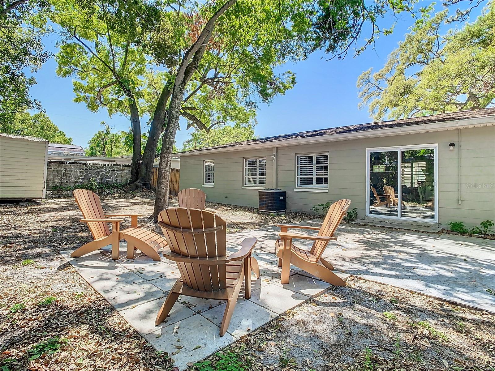 7303 N BRANCH AVE, TAMPA, FL, 33604