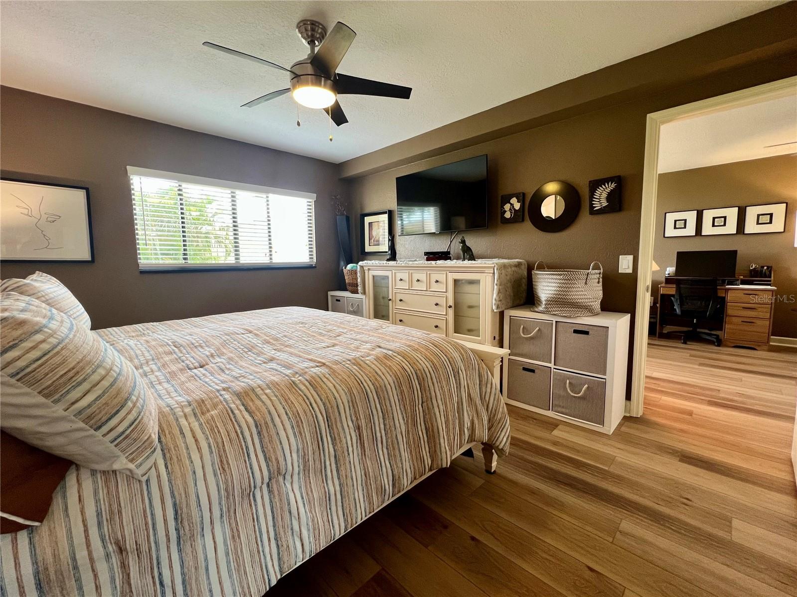 2977 MISSION DR E, CLEARWATER, FL, 33759