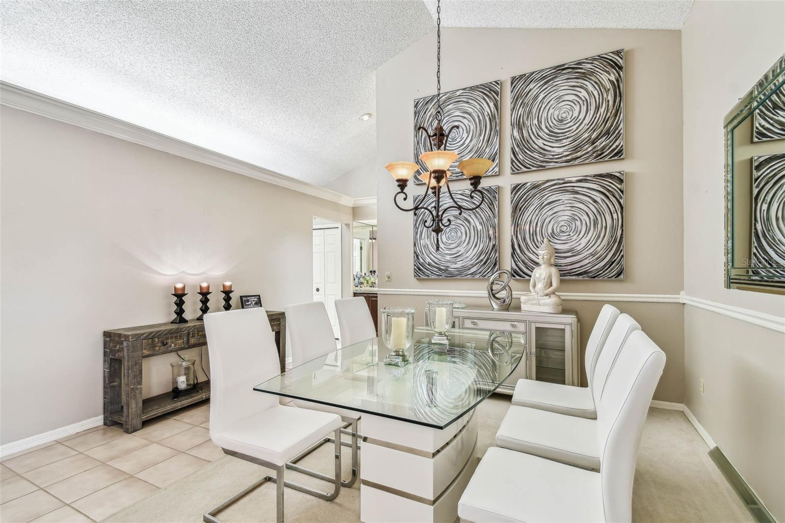 8726 TANTALLON CIR, TAMPA, FL, 33647