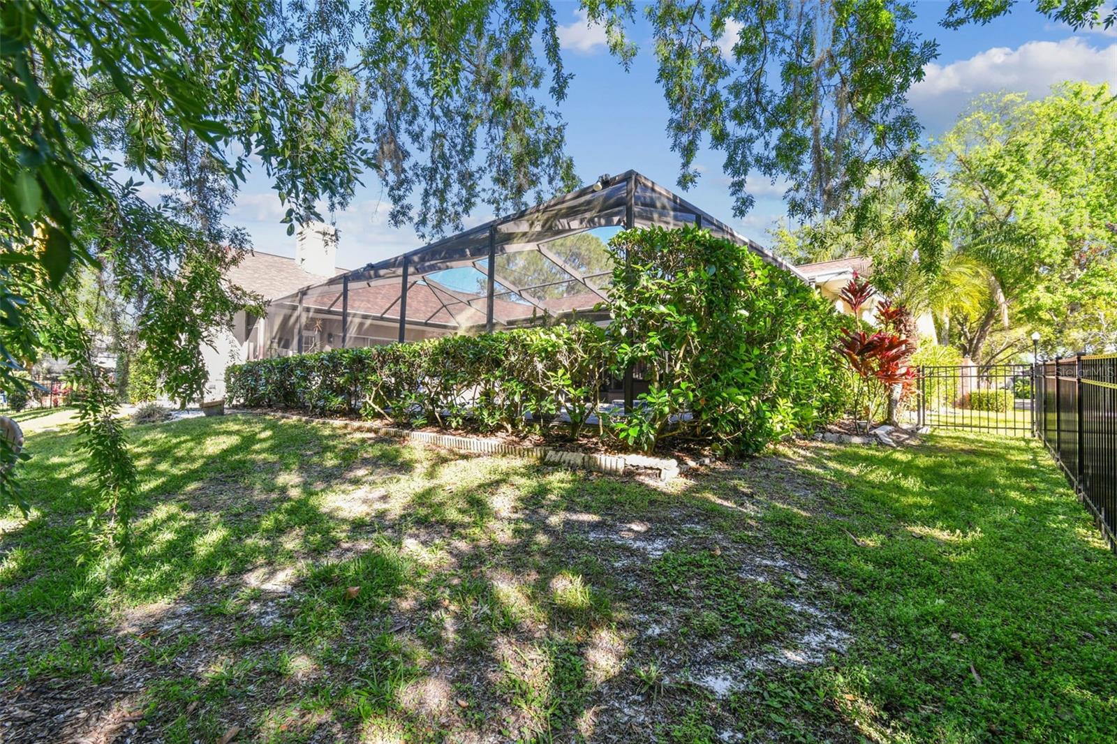 8726 TANTALLON CIR, TAMPA, FL, 33647
