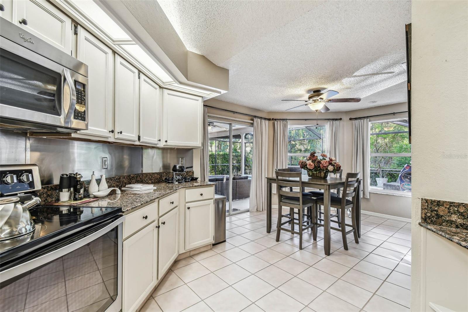 8726 TANTALLON CIR, TAMPA, FL, 33647