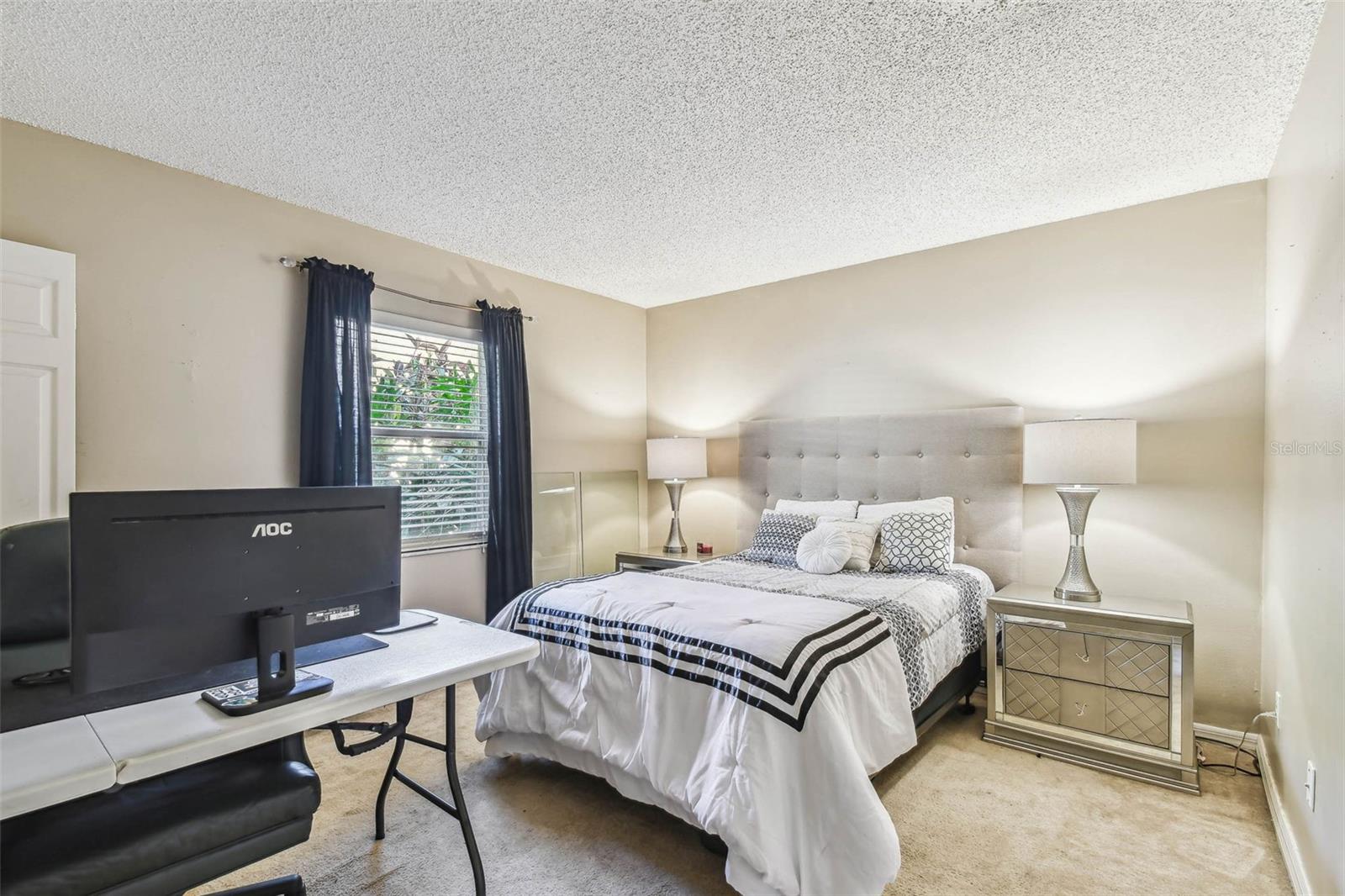 8726 TANTALLON CIR, TAMPA, FL, 33647