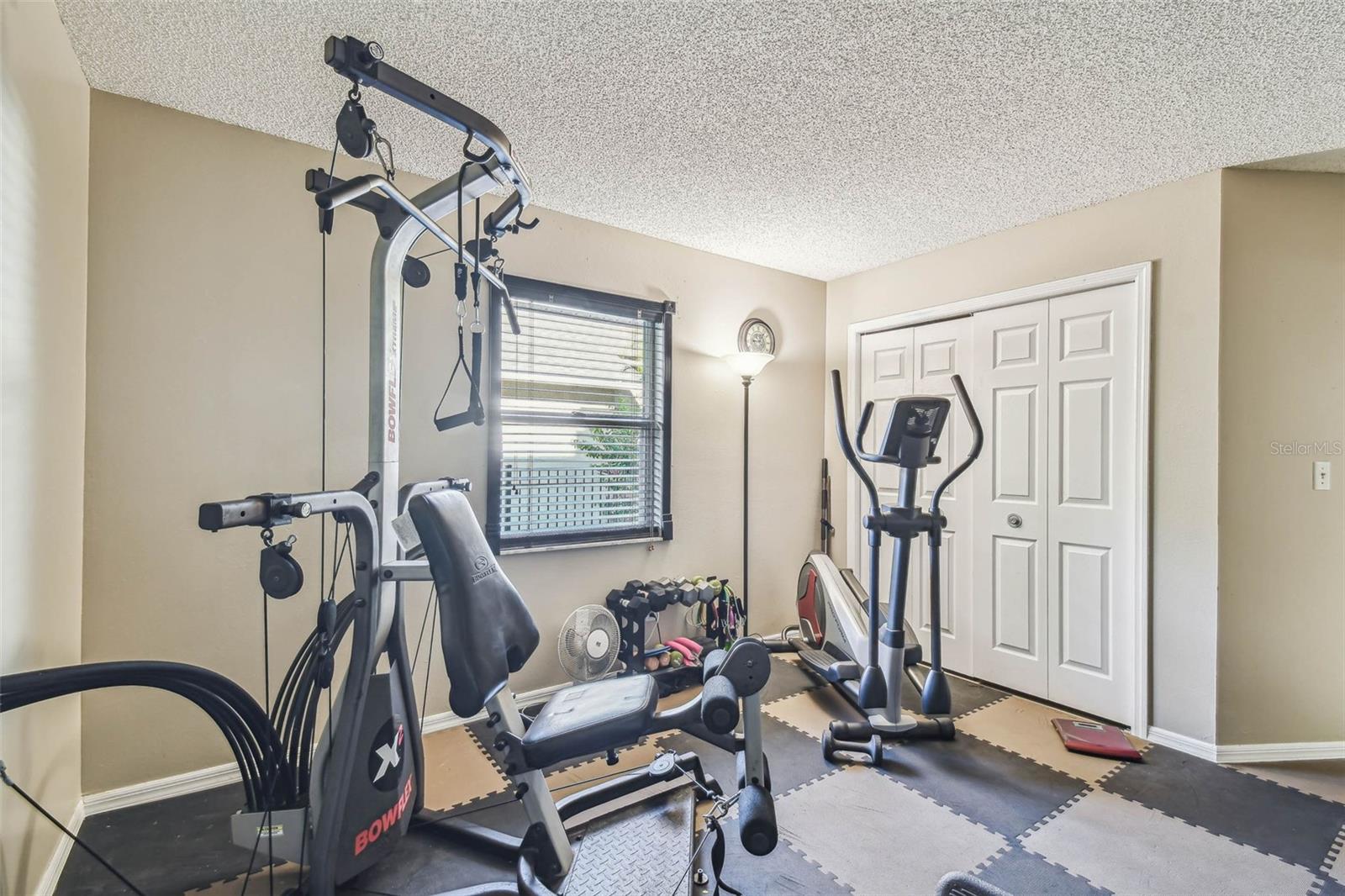 8726 TANTALLON CIR, TAMPA, FL, 33647