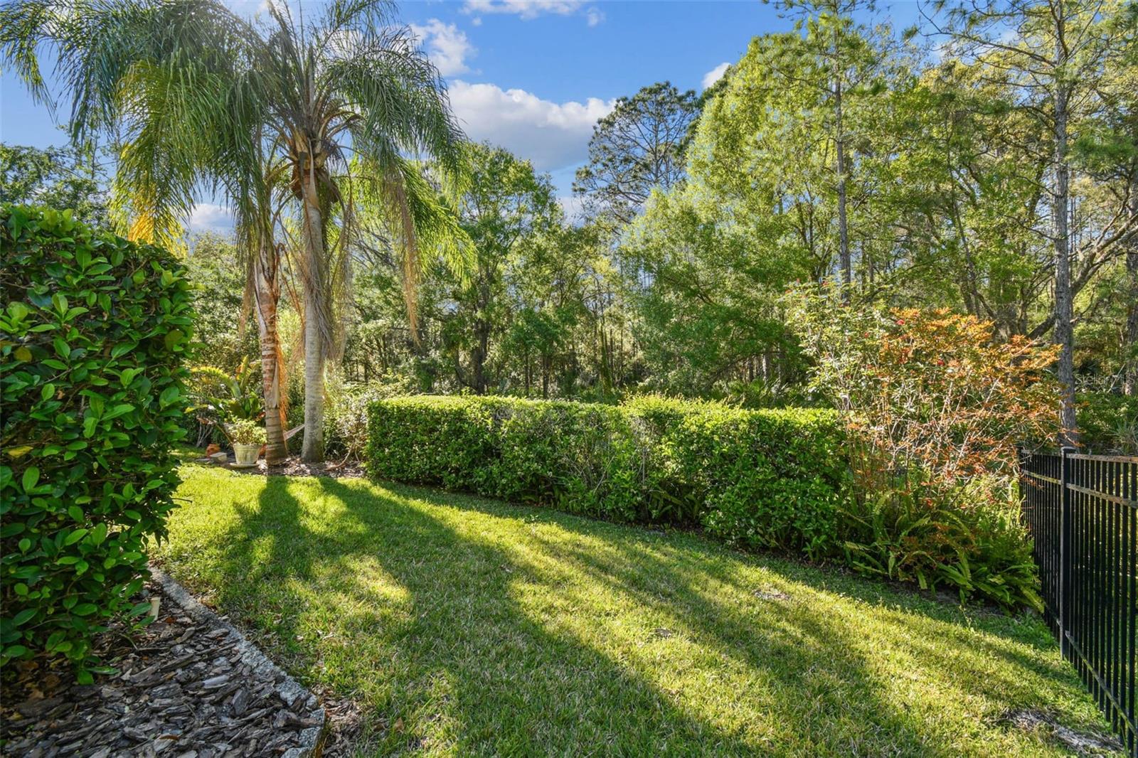 8726 TANTALLON CIR, TAMPA, FL, 33647