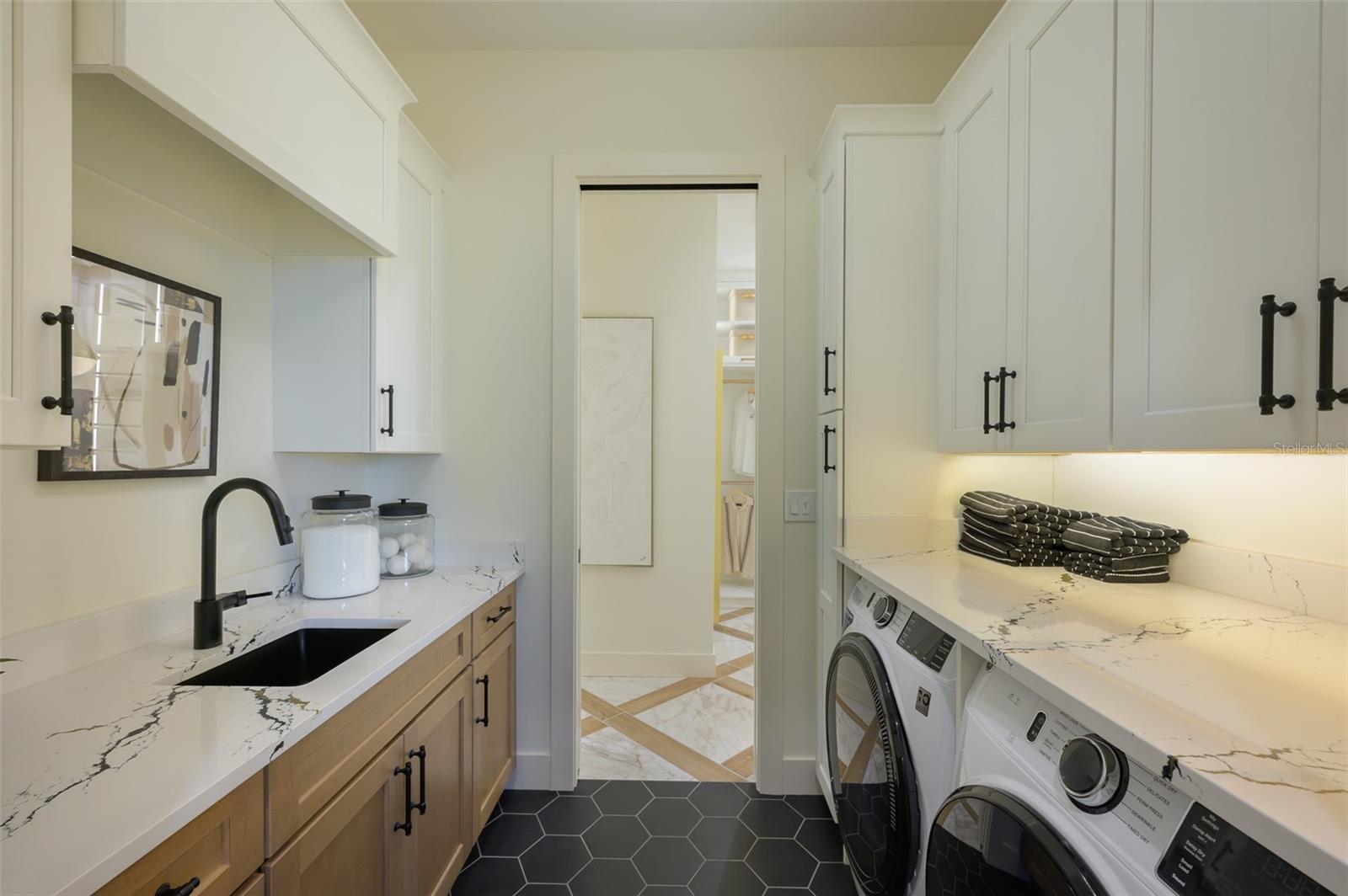 8380 SEA GLASS CT, SARASOTA, FL, 34240