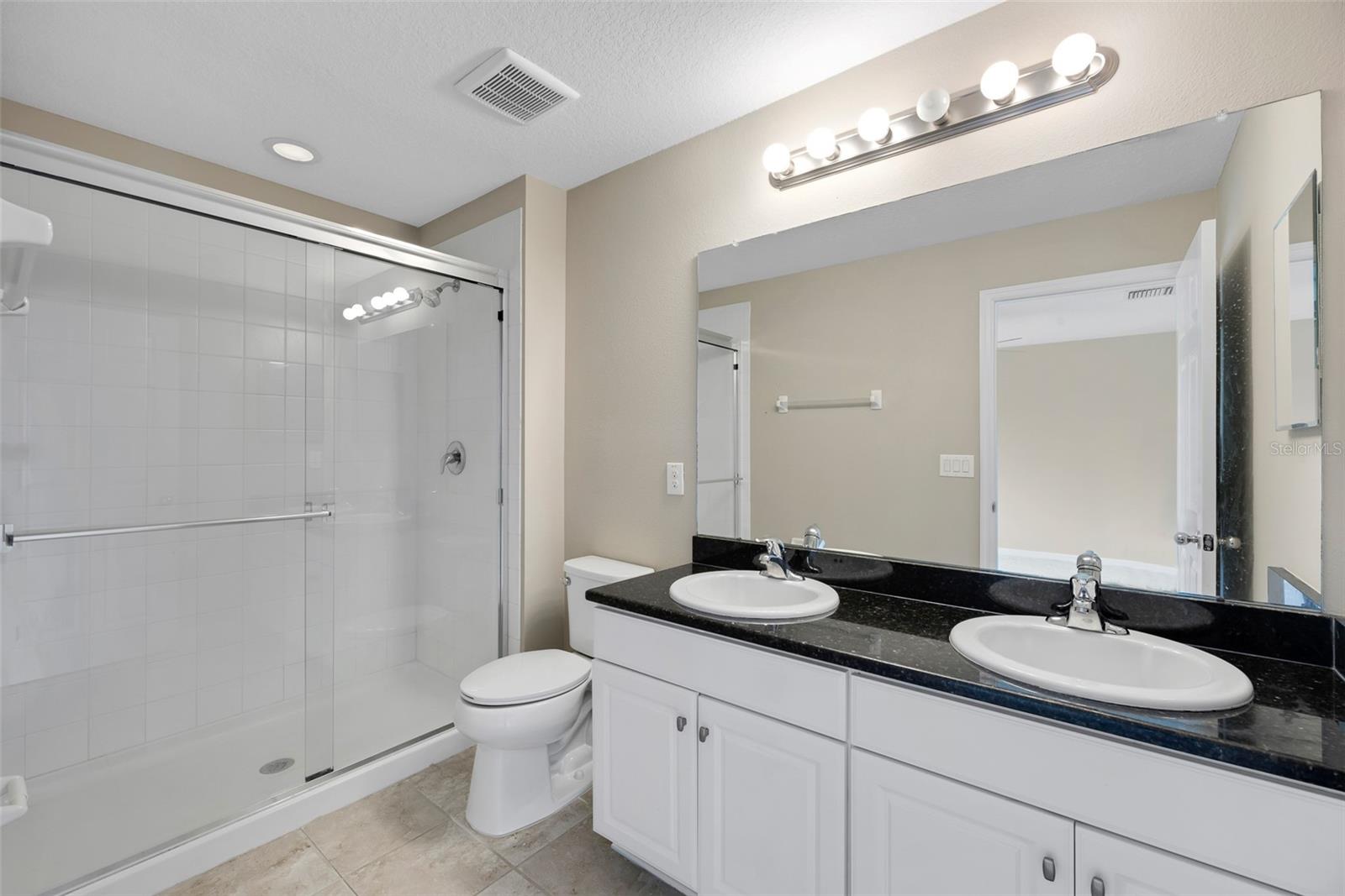 7060 WOODCHASEGLEN DR, RIVERVIEW, FL, 33578