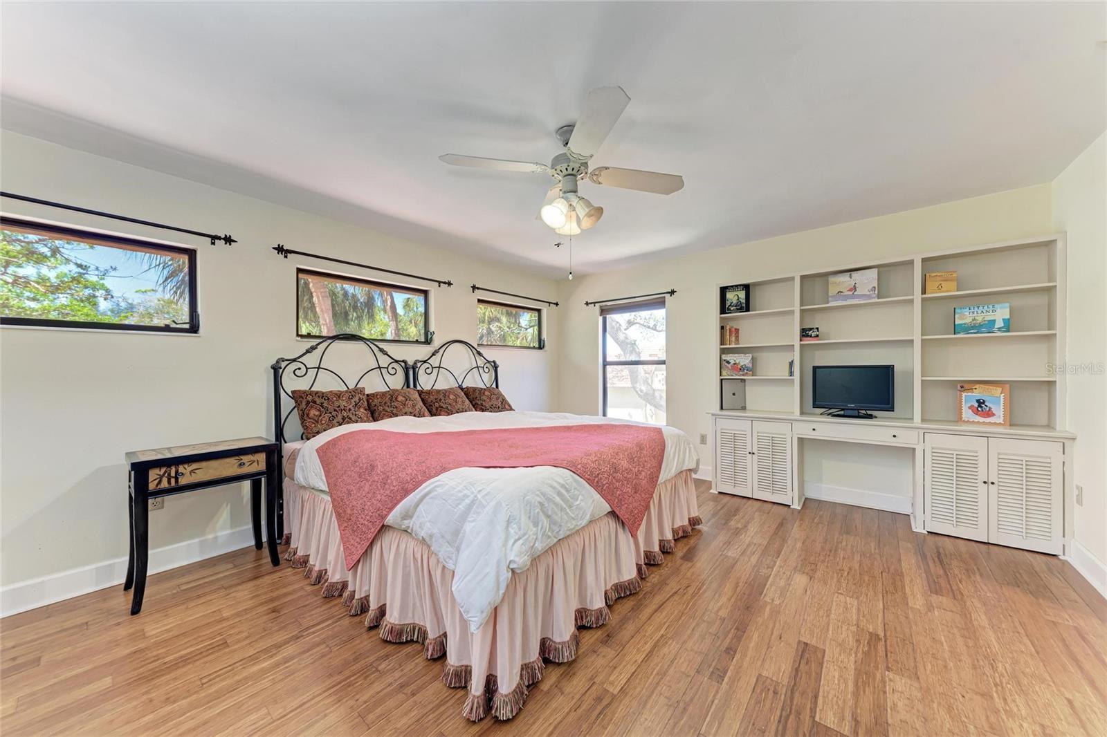 3111 BAYOU SOUND, LONGBOAT KEY, FL, 34228