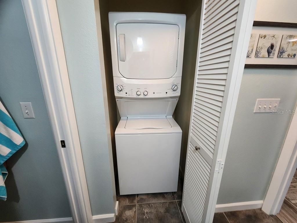 6925 HOLMES BLVD, HOLMES BEACH, FL, 34217