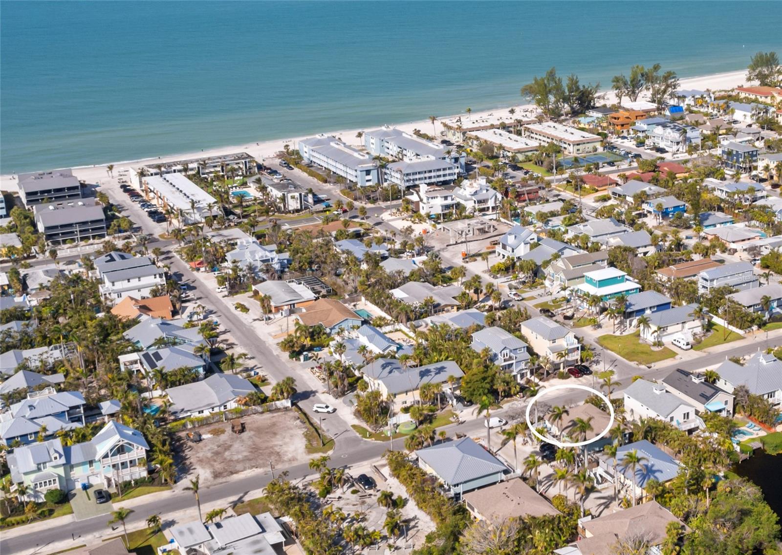 6925 HOLMES BLVD, HOLMES BEACH, FL, 34217