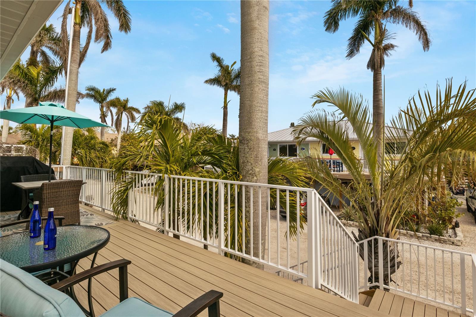 6925 HOLMES BLVD, HOLMES BEACH, FL, 34217