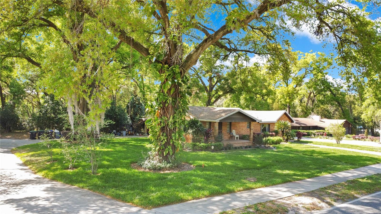 1120 SHEELER AVE, APOPKA, FL, 32703