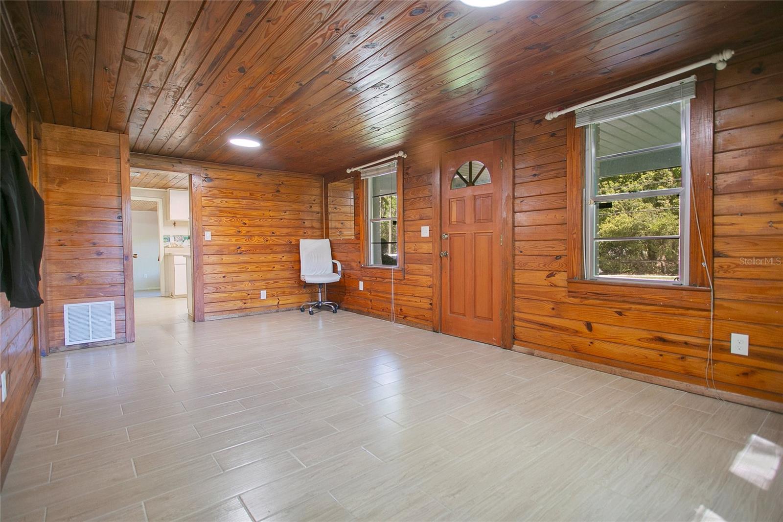 1120 SHEELER AVE, APOPKA, FL, 32703