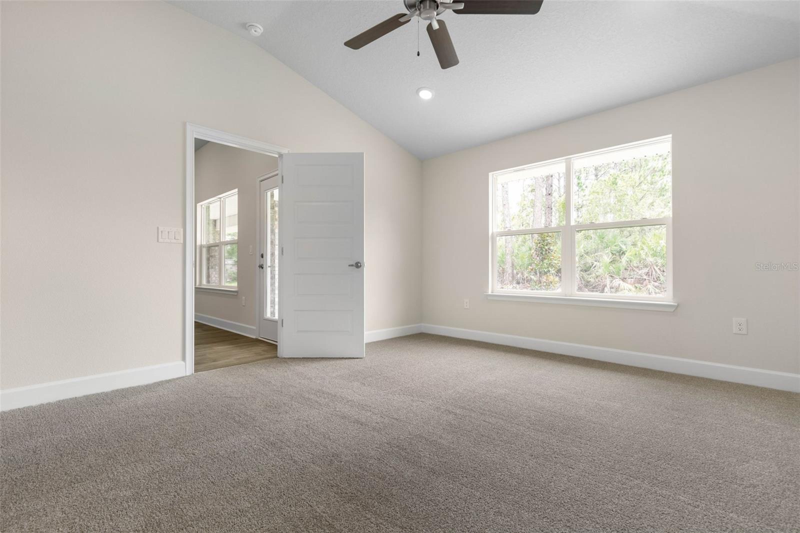 68 WHITE STAR DR, PALM COAST, FL, 32164