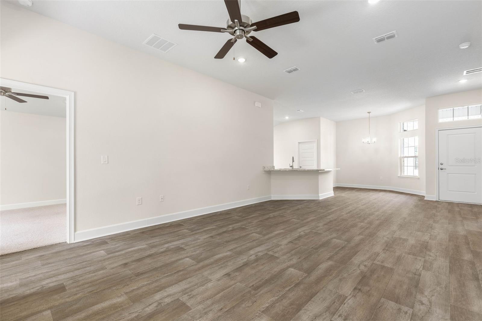 68 WHITE STAR DR, PALM COAST, FL, 32164