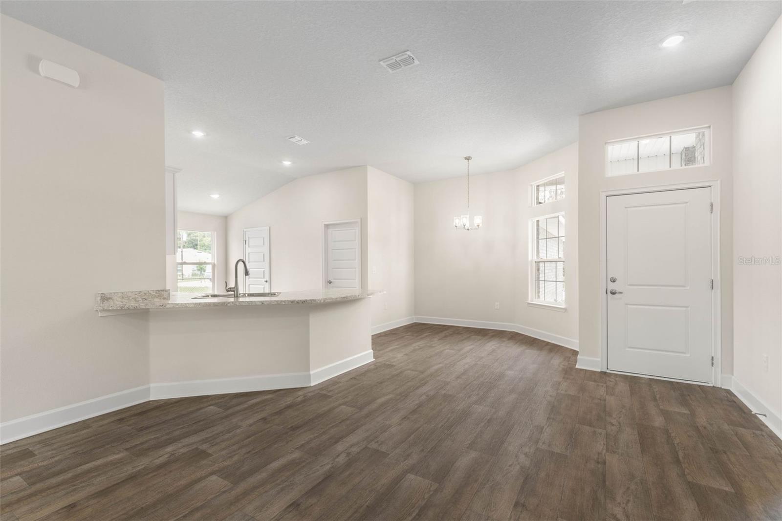 68 WHITE STAR DR, PALM COAST, FL, 32164