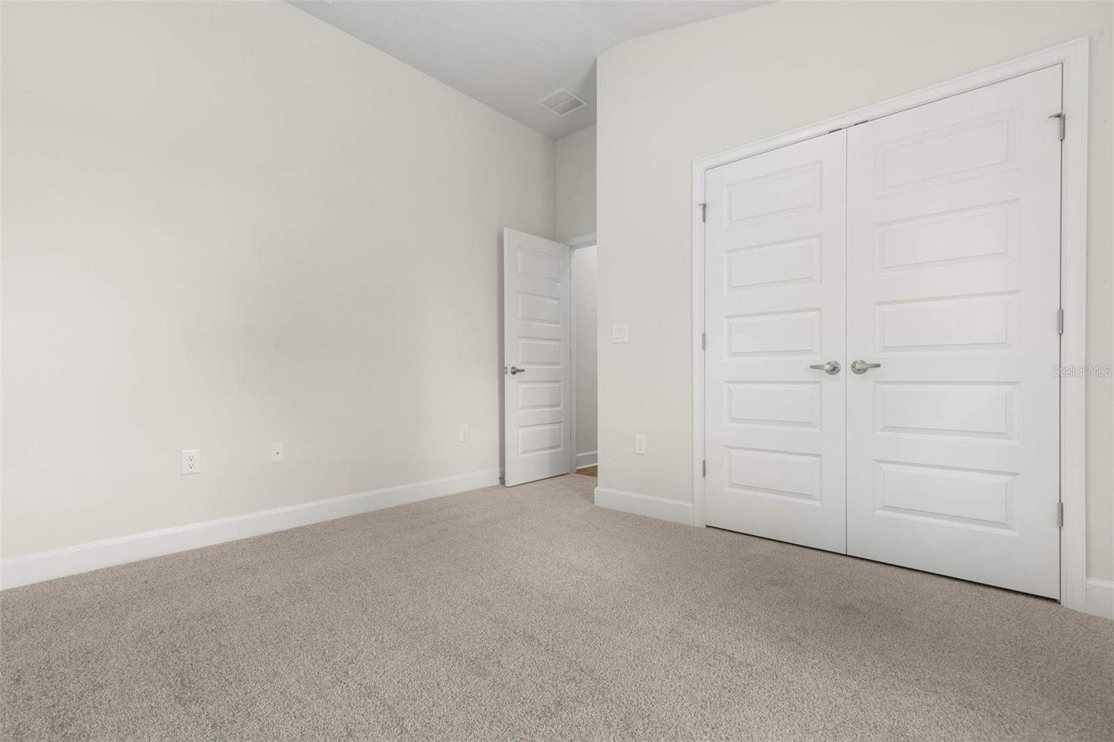 68 WHITE STAR DR, PALM COAST, FL, 32164