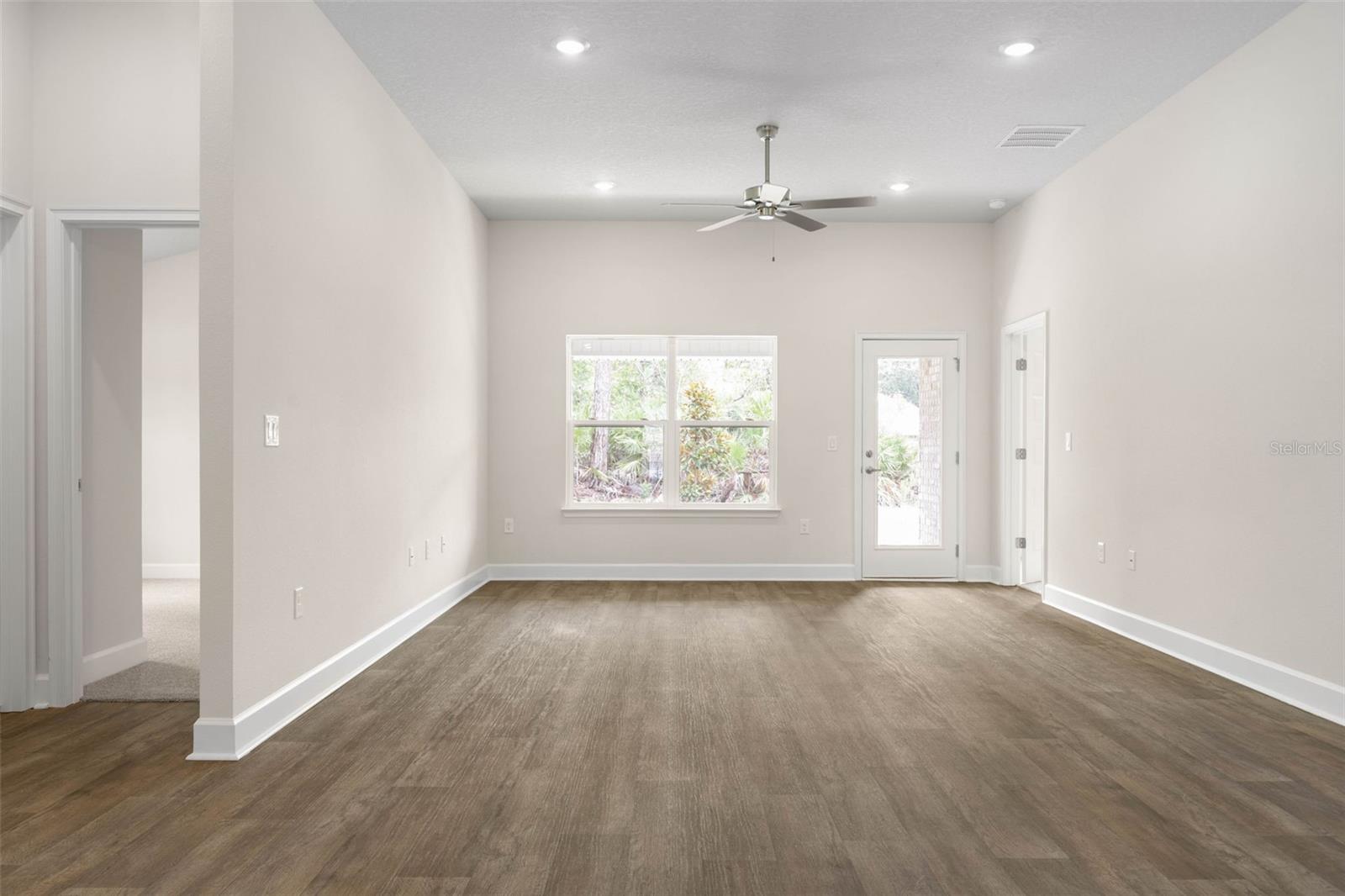 68 WHITE STAR DR, PALM COAST, FL, 32164