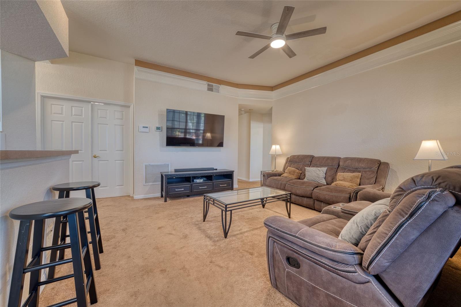 6936 DELLA DR #33, ORLANDO, FL, 32819