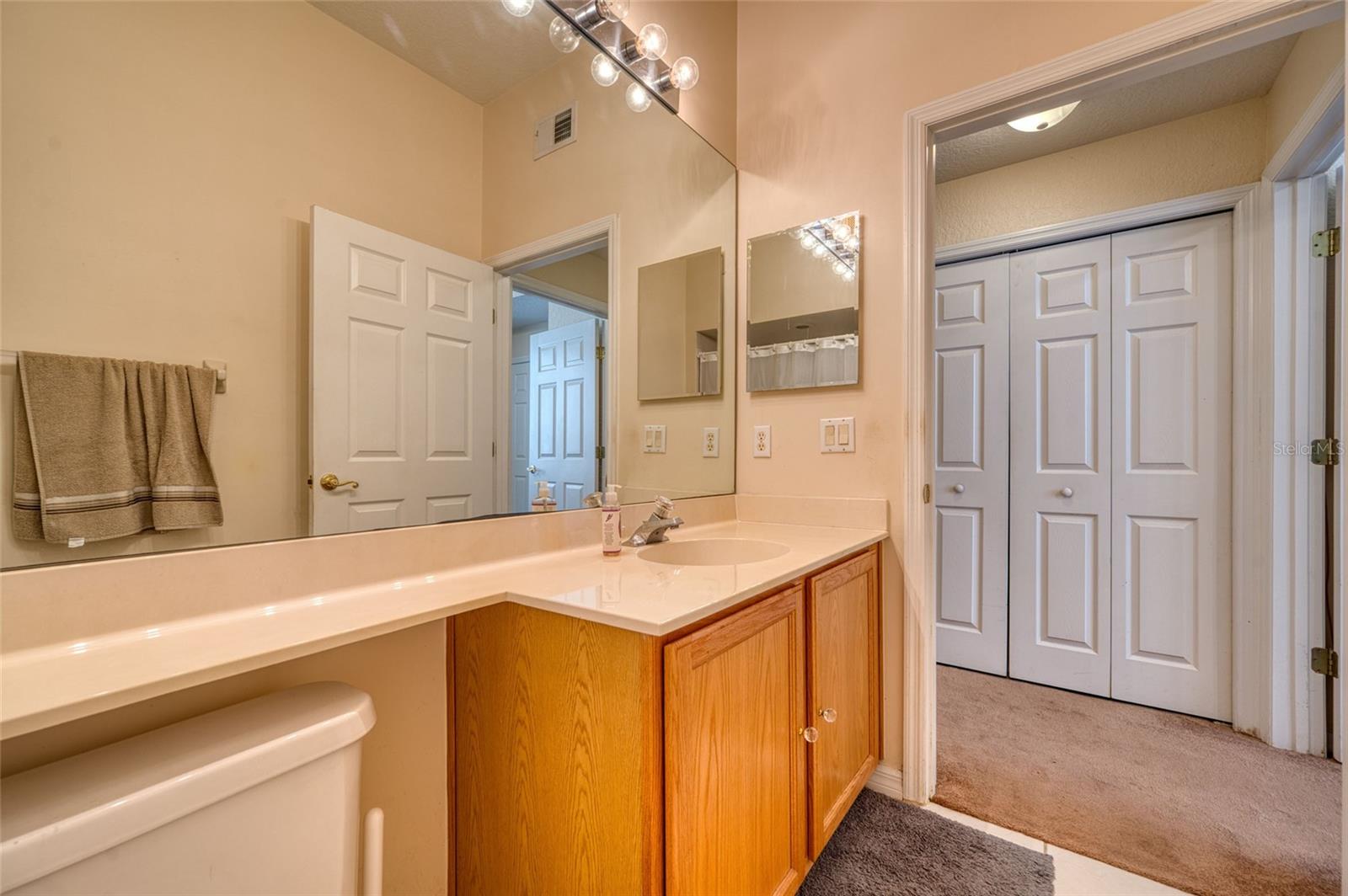 6936 DELLA DR #33, ORLANDO, FL, 32819