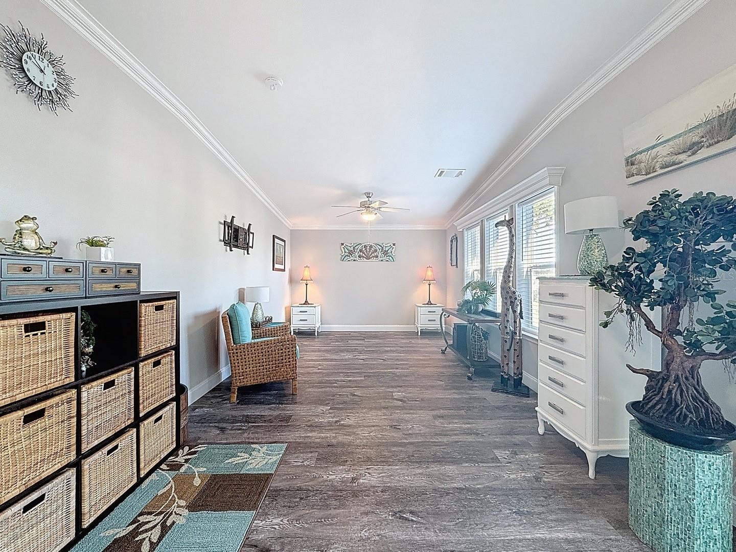 1116 ELKHART CIR, TAVARES, FL, 32778
