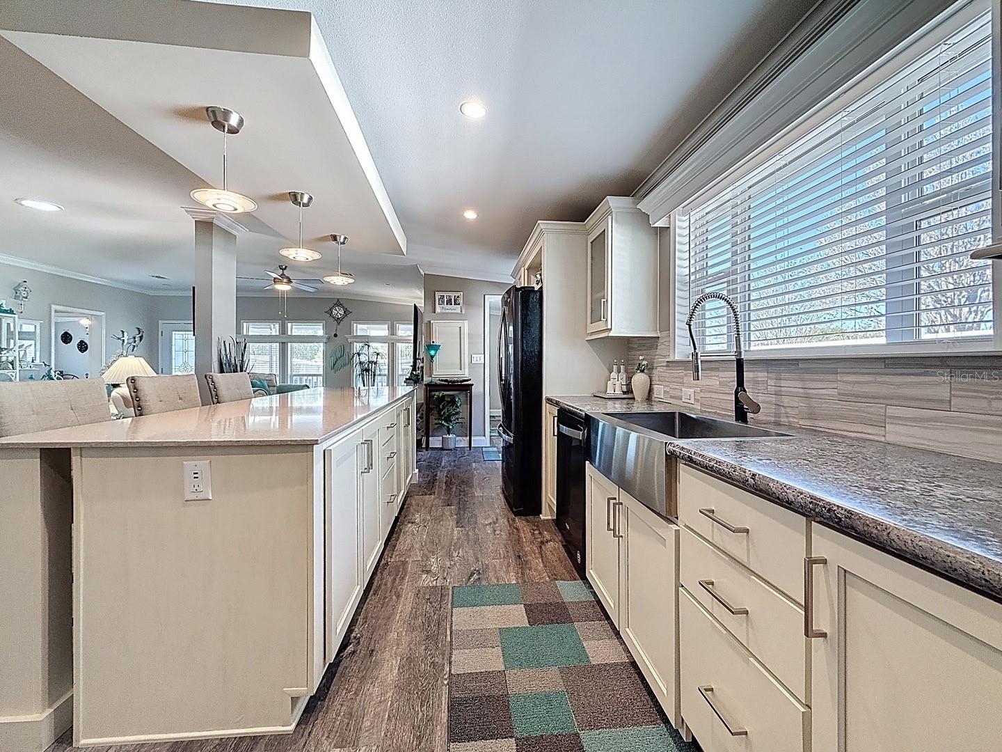 1116 ELKHART CIR, TAVARES, FL, 32778