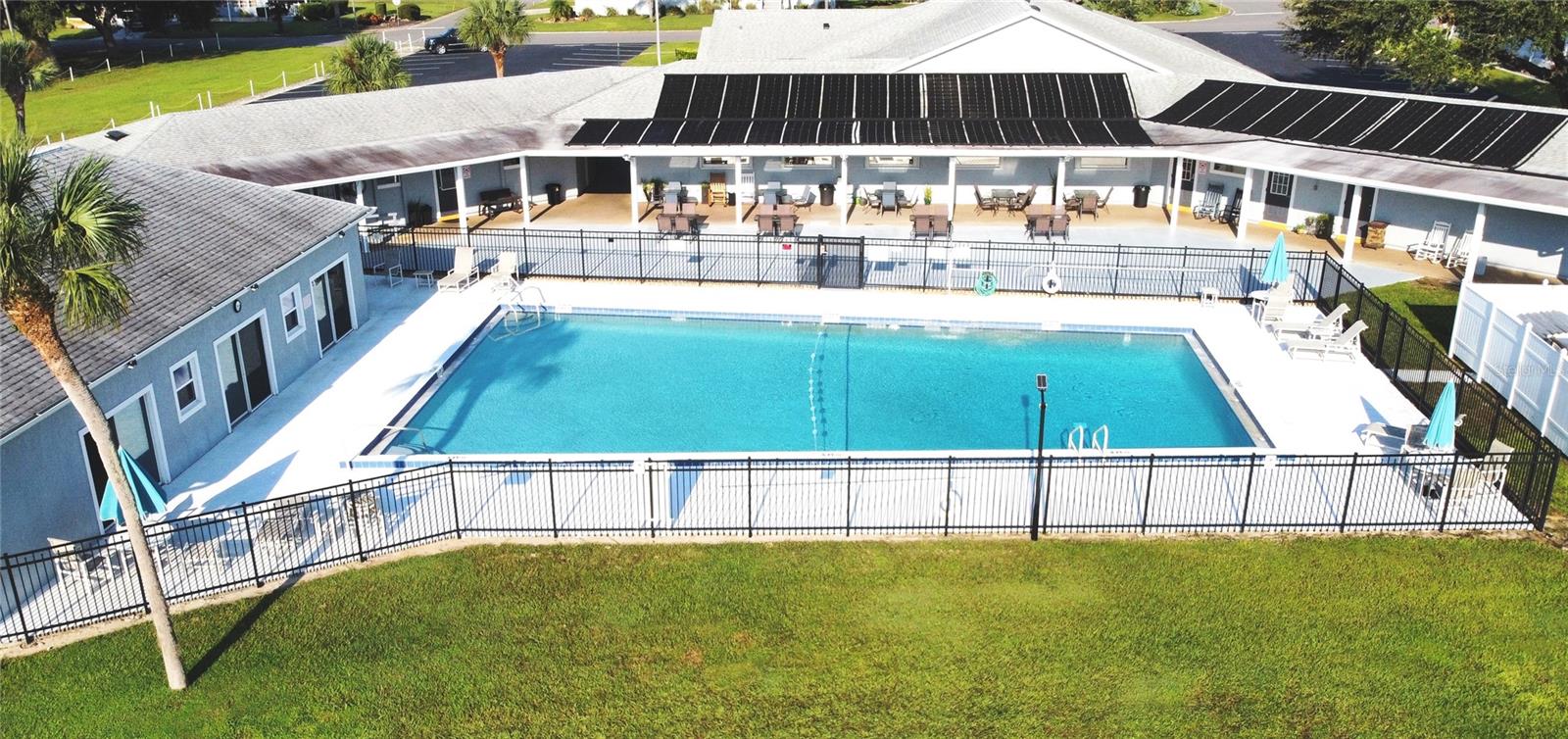 1116 ELKHART CIR, TAVARES, FL, 32778