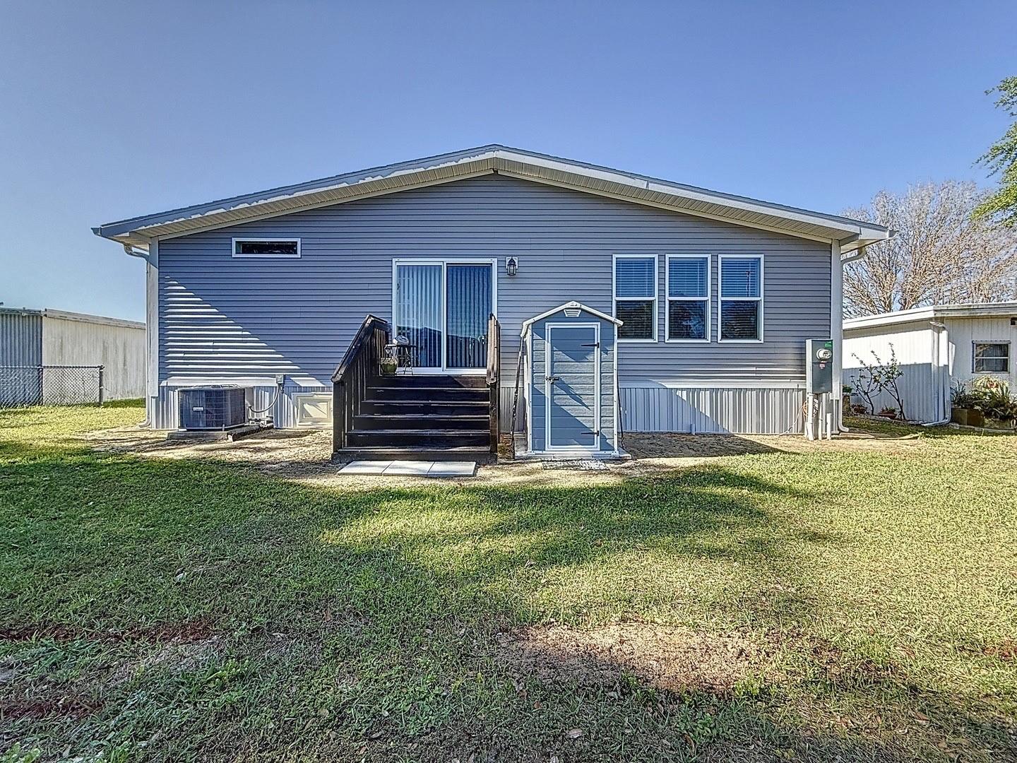 1116 ELKHART CIR, TAVARES, FL, 32778