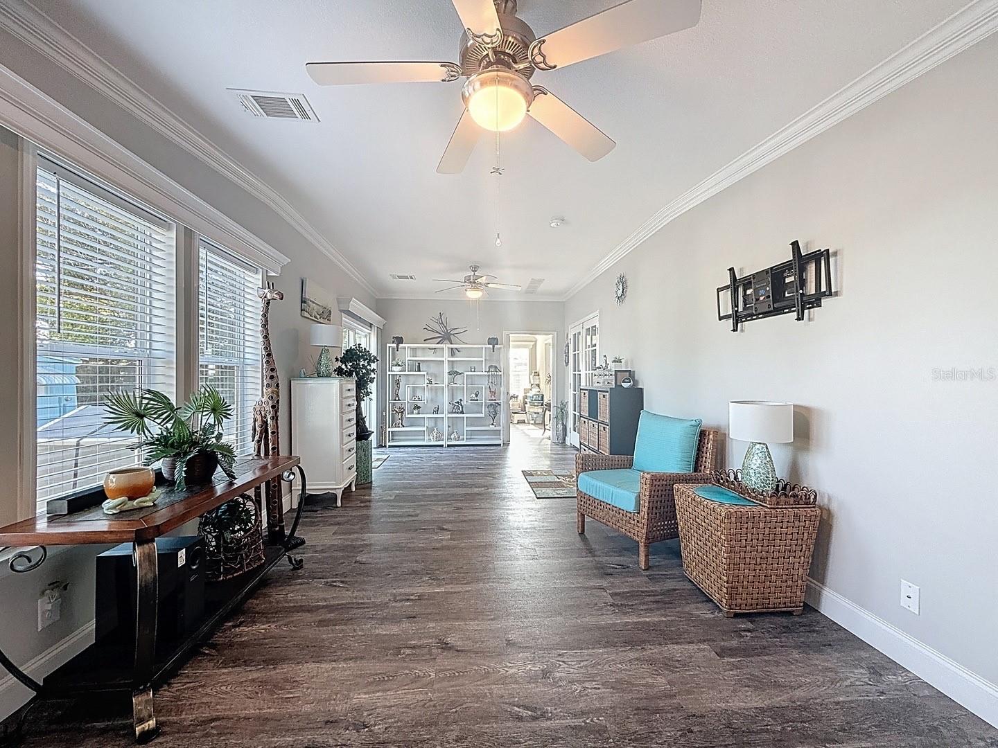 1116 ELKHART CIR, TAVARES, FL, 32778