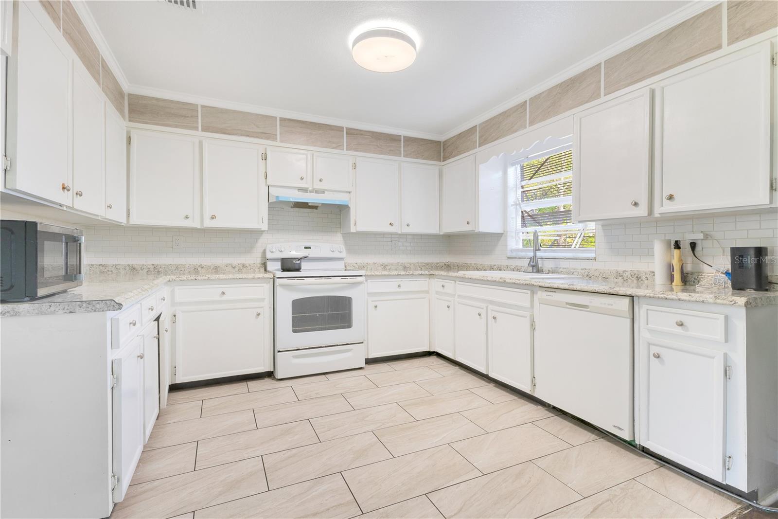 4550 CHANDLER RD, APOPKA, FL, 32712