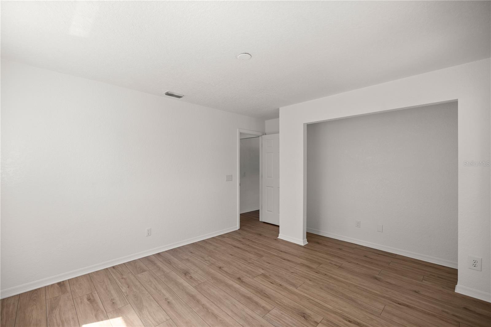 10690 SE 44TH TER, BELLEVIEW, FL, 34420