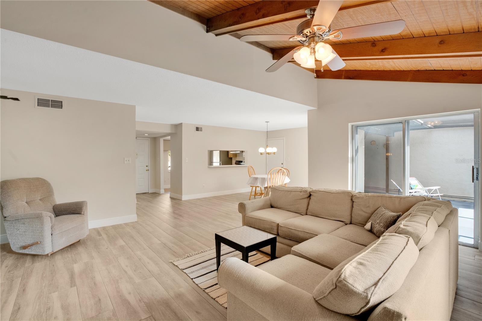 122 SPREADING OAK CT, SANFORD, FL, 32773