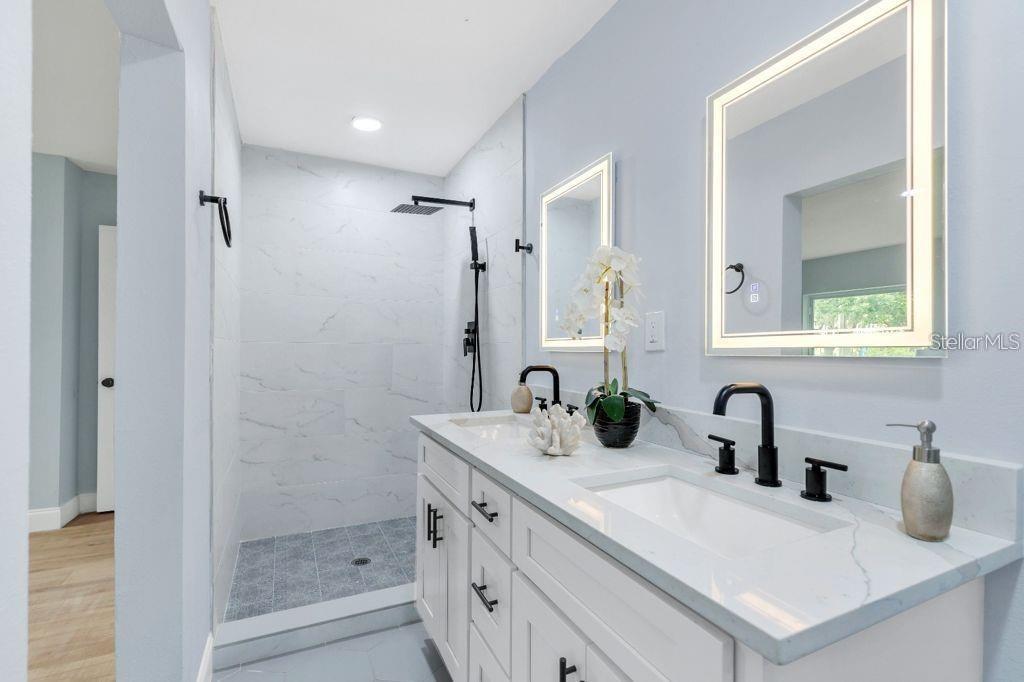 101 S LAKEMONT AVE, WINTER PARK, FL, 32792