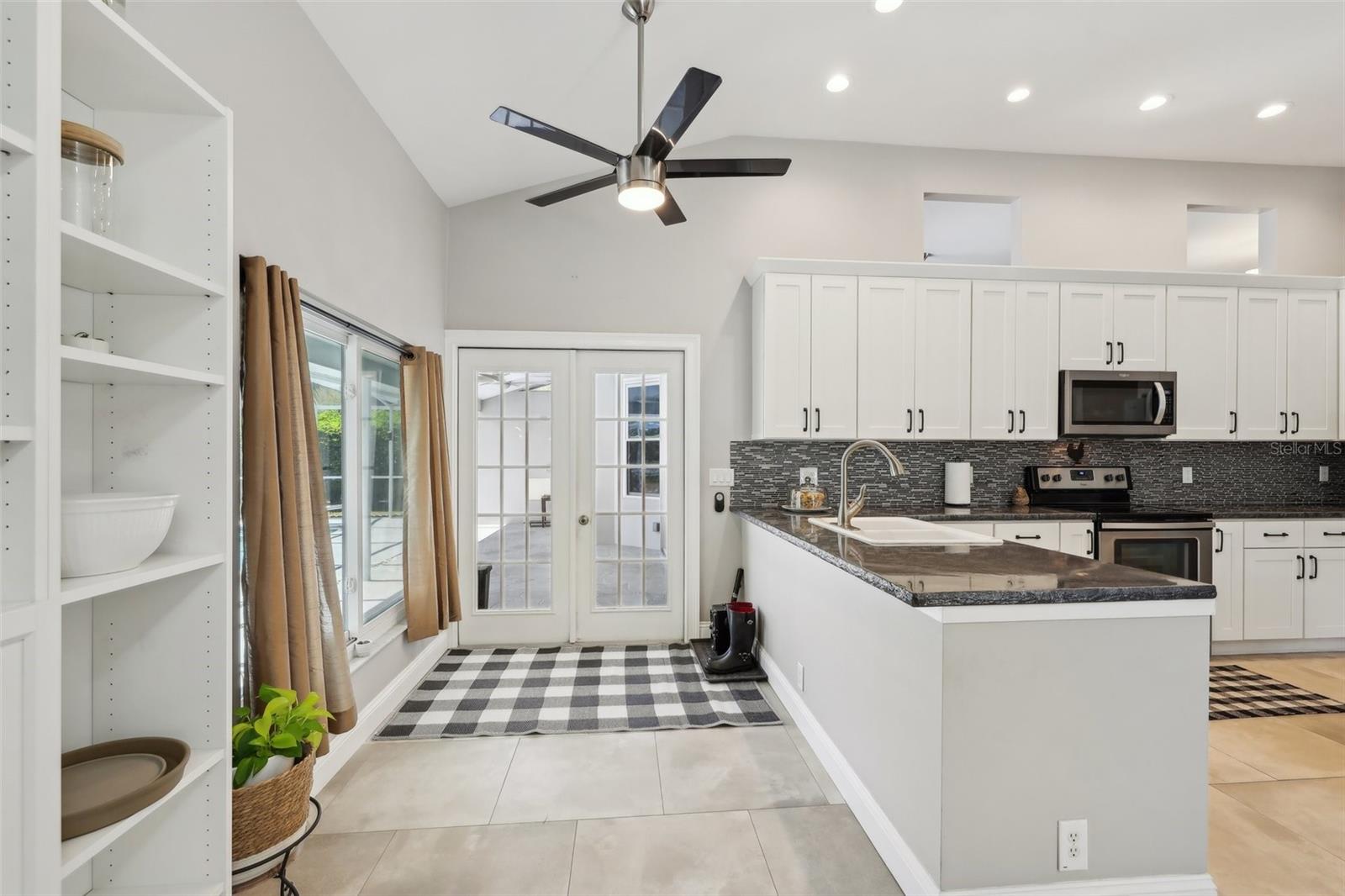 954 COBBLESTONE LN, TARPON SPRINGS, FL, 34688