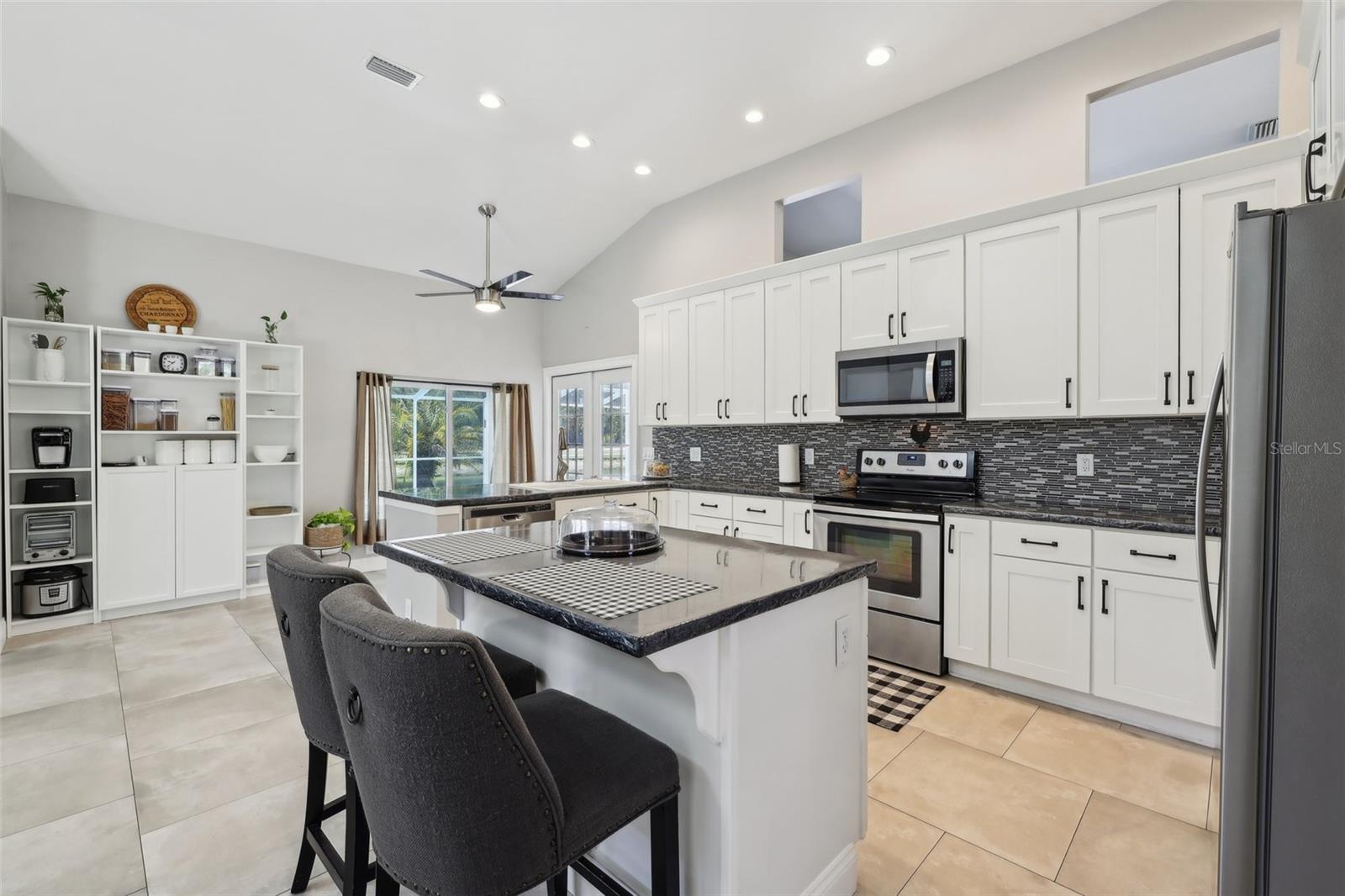 954 COBBLESTONE LN, TARPON SPRINGS, FL, 34688