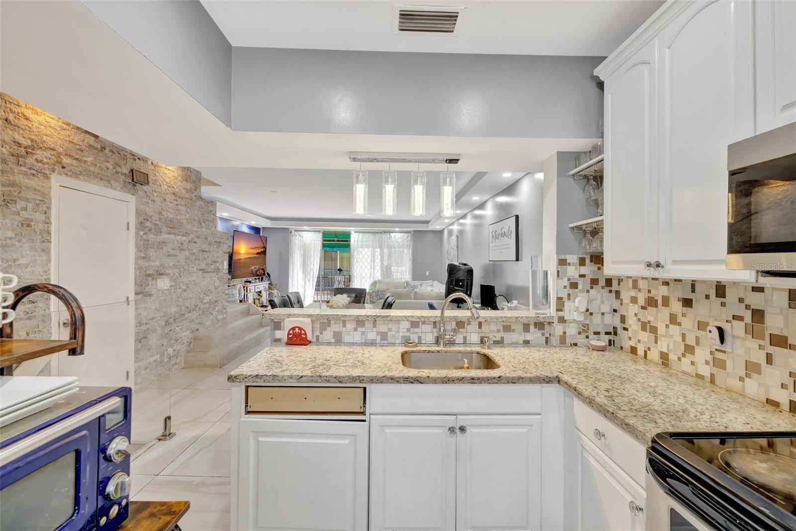 12662 NW 14TH ST, SUNRISE, FL, 33323