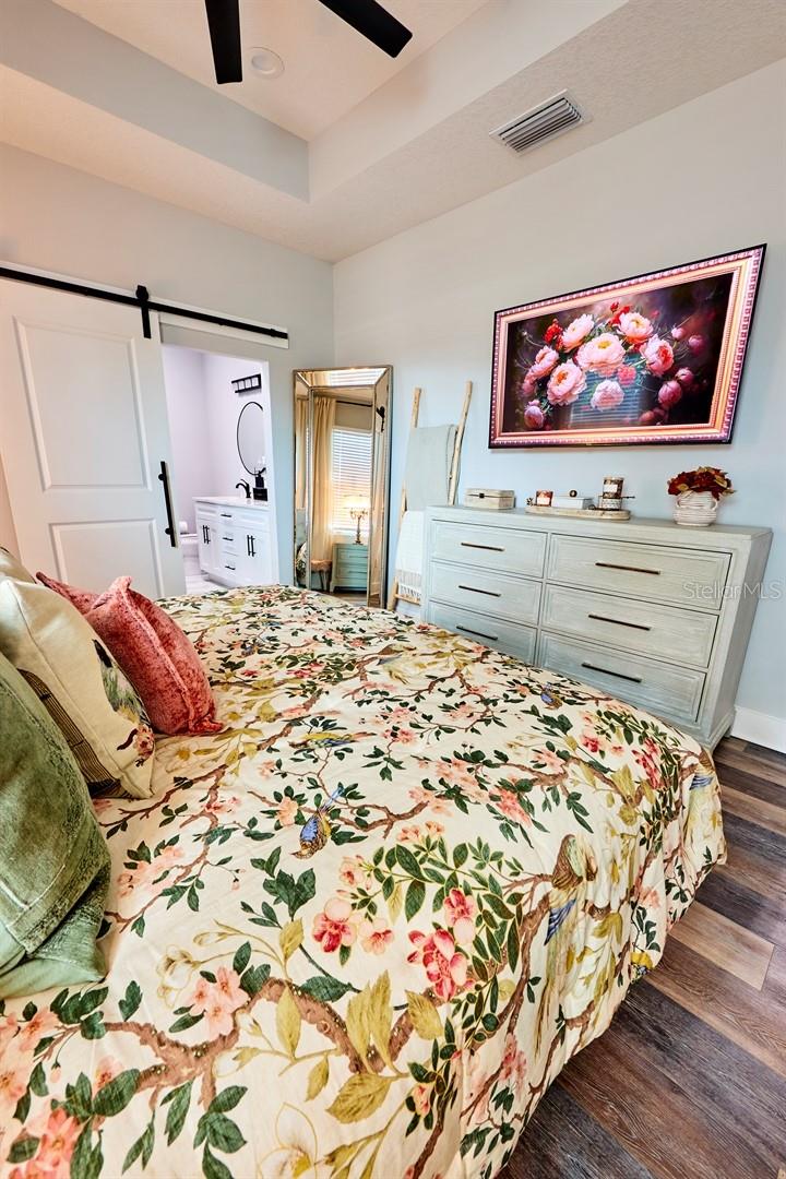 2925 W DEWEY ST, TAMPA, FL, 33607