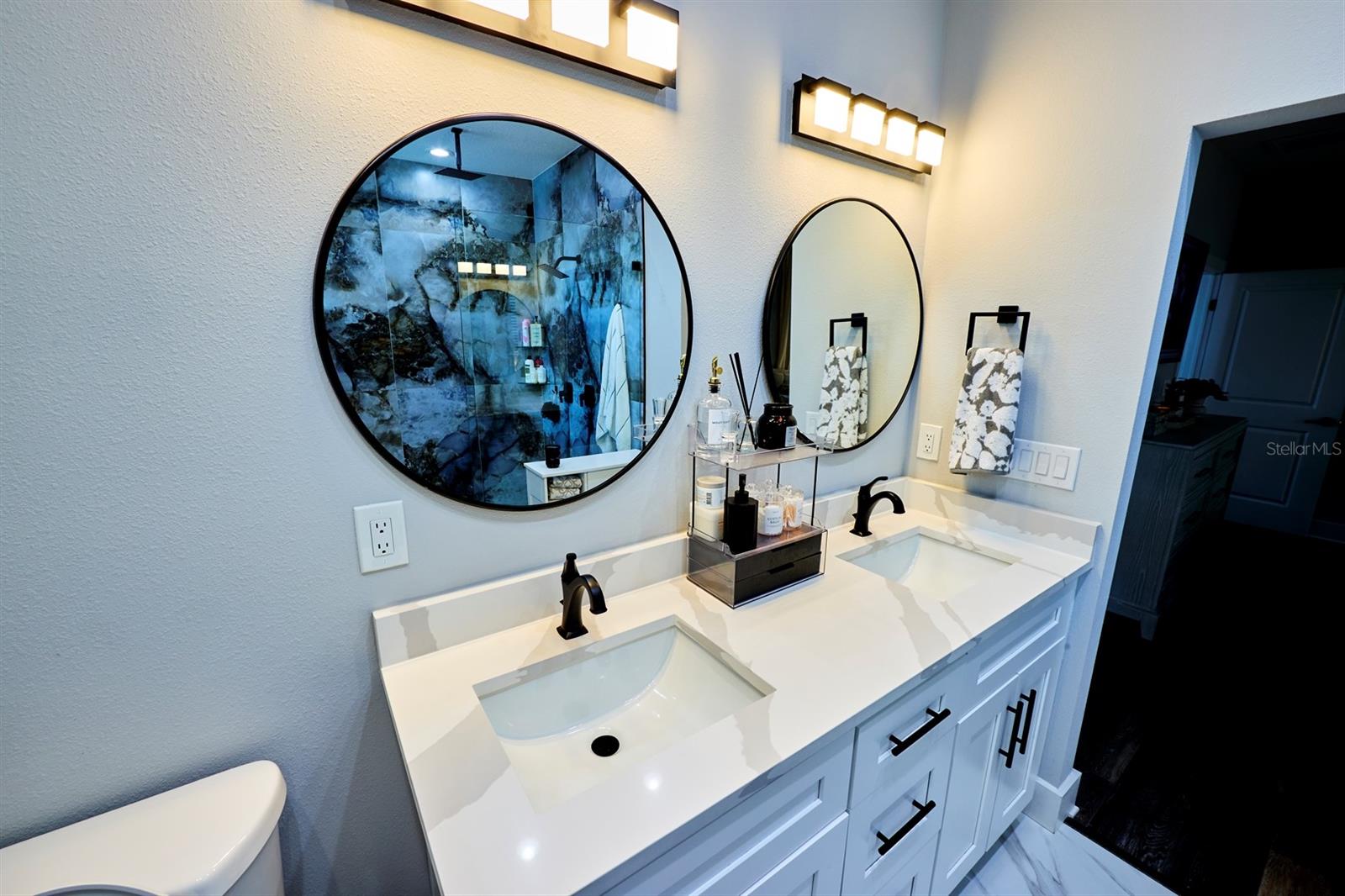 2925 W DEWEY ST, TAMPA, FL, 33607