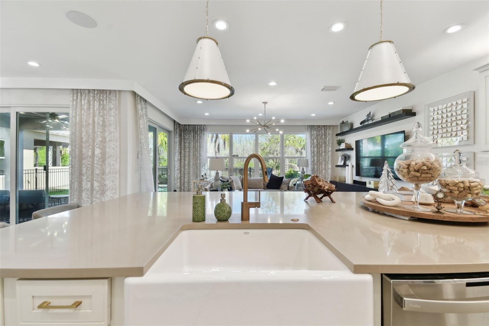 32199 MAHOGANY VALLEY DR, WESLEY CHAPEL, FL, 33543