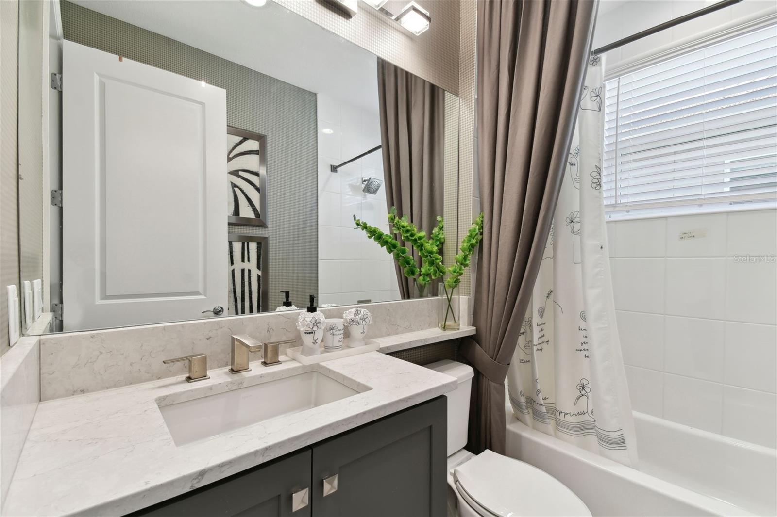 32199 MAHOGANY VALLEY DR, WESLEY CHAPEL, FL, 33543
