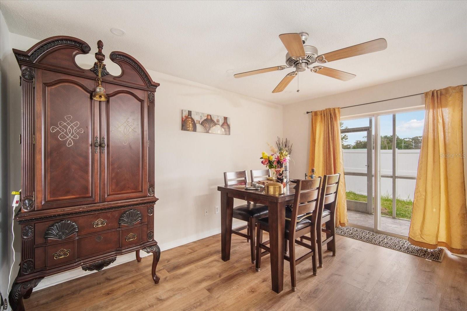 8012 SAVANNAH SUNSET LN, TAMPA, FL, 33615