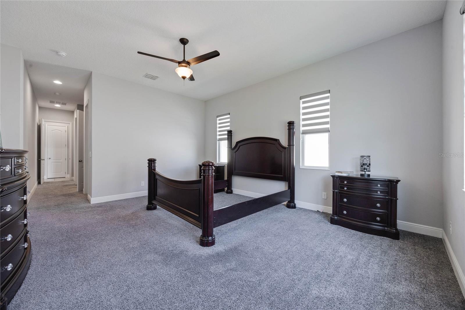 1009 BIRCH HOLLOW DR, APOPKA, FL, 32703