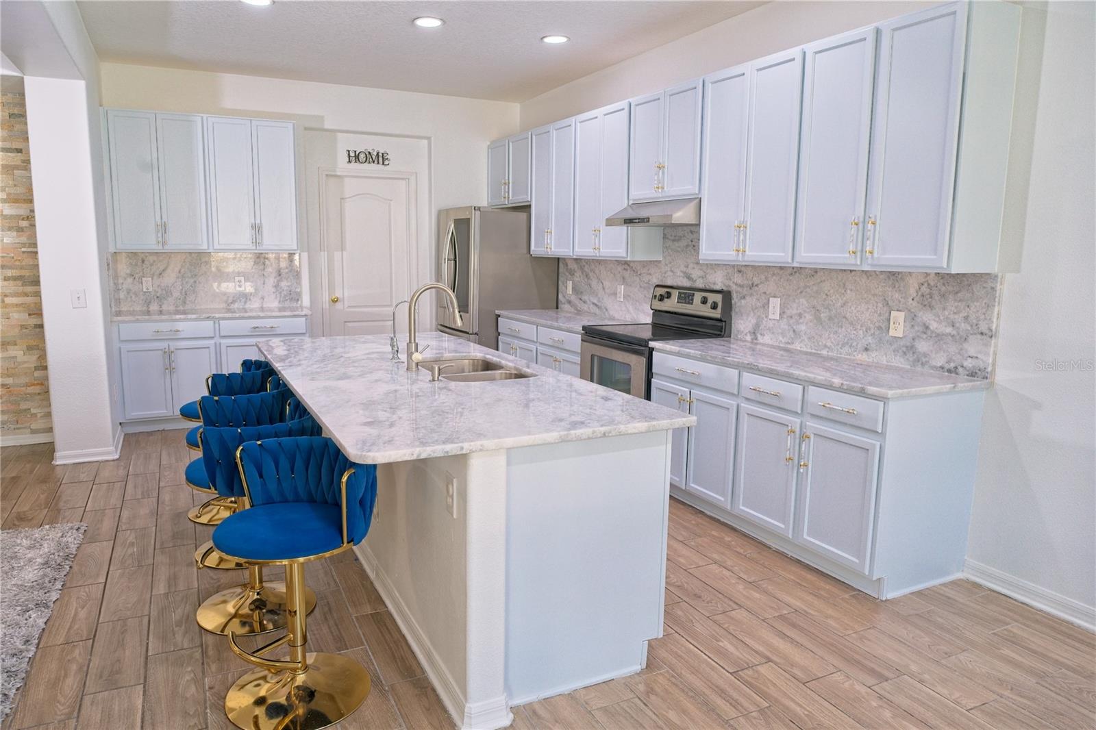 11118 GOLDEN SILENCE DR, RIVERVIEW, FL, 33579