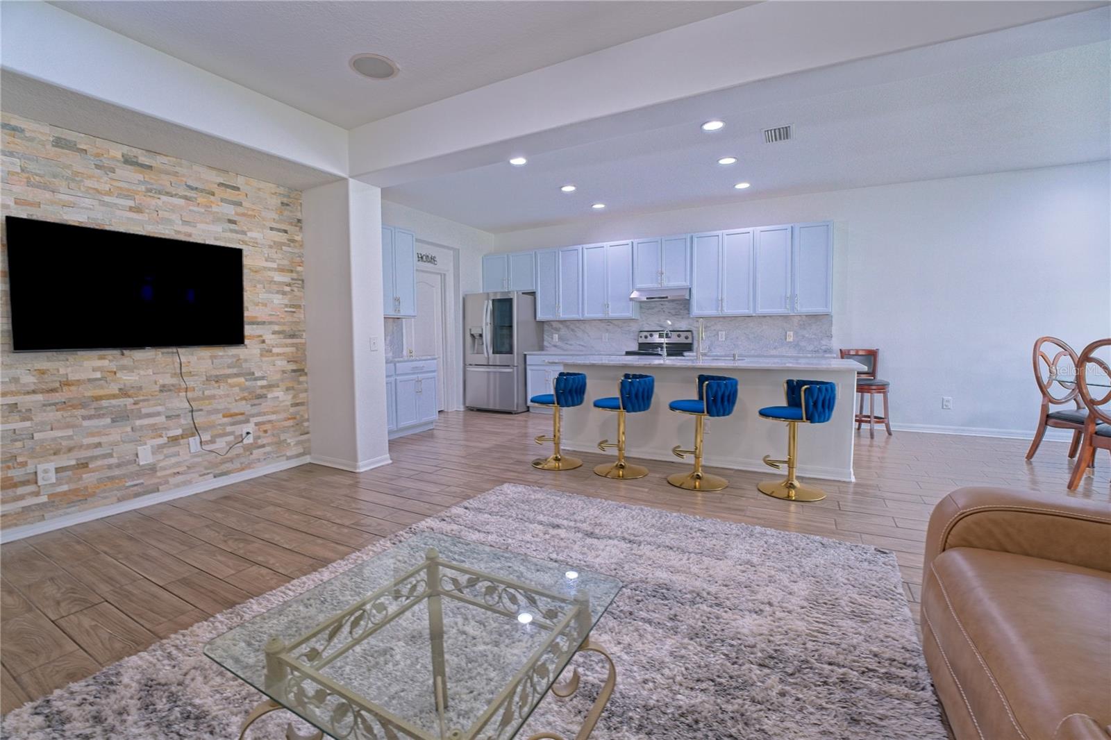 11118 GOLDEN SILENCE DR, RIVERVIEW, FL, 33579
