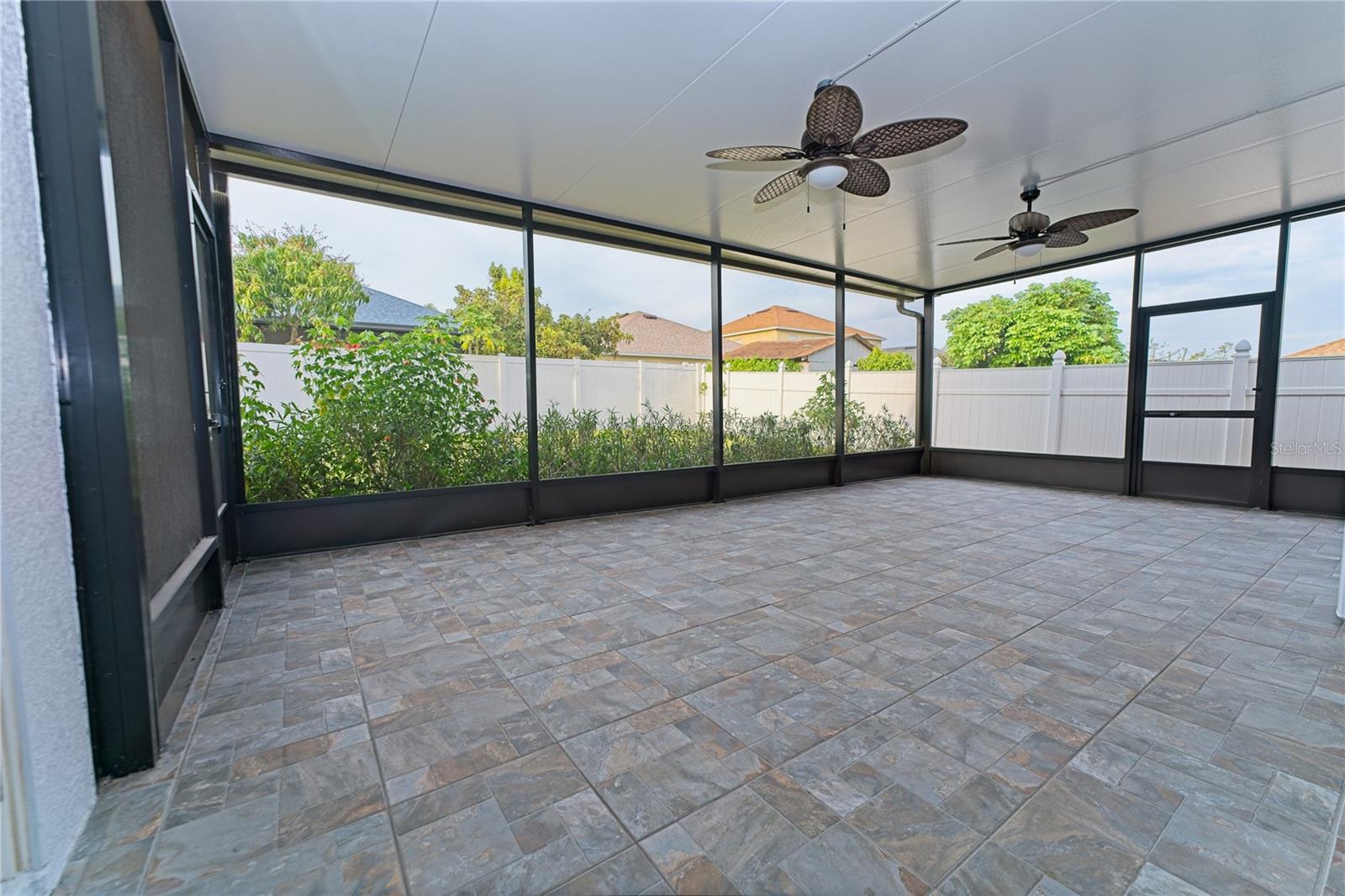 11118 GOLDEN SILENCE DR, RIVERVIEW, FL, 33579