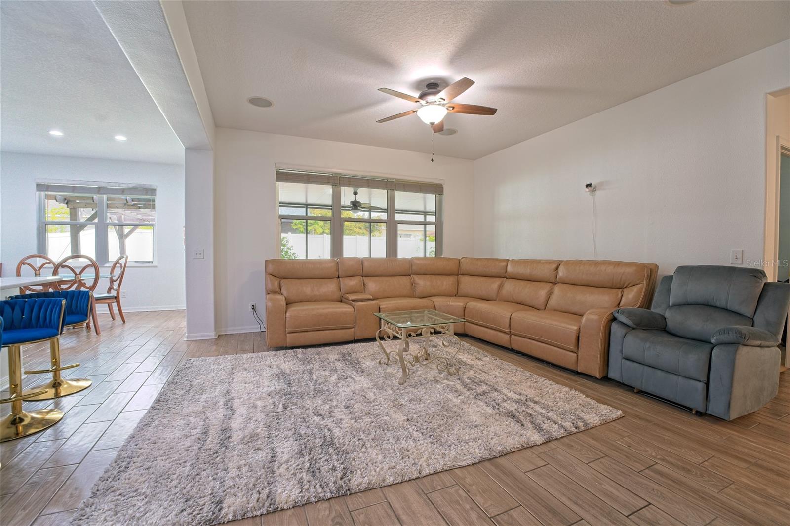 11118 GOLDEN SILENCE DR, RIVERVIEW, FL, 33579