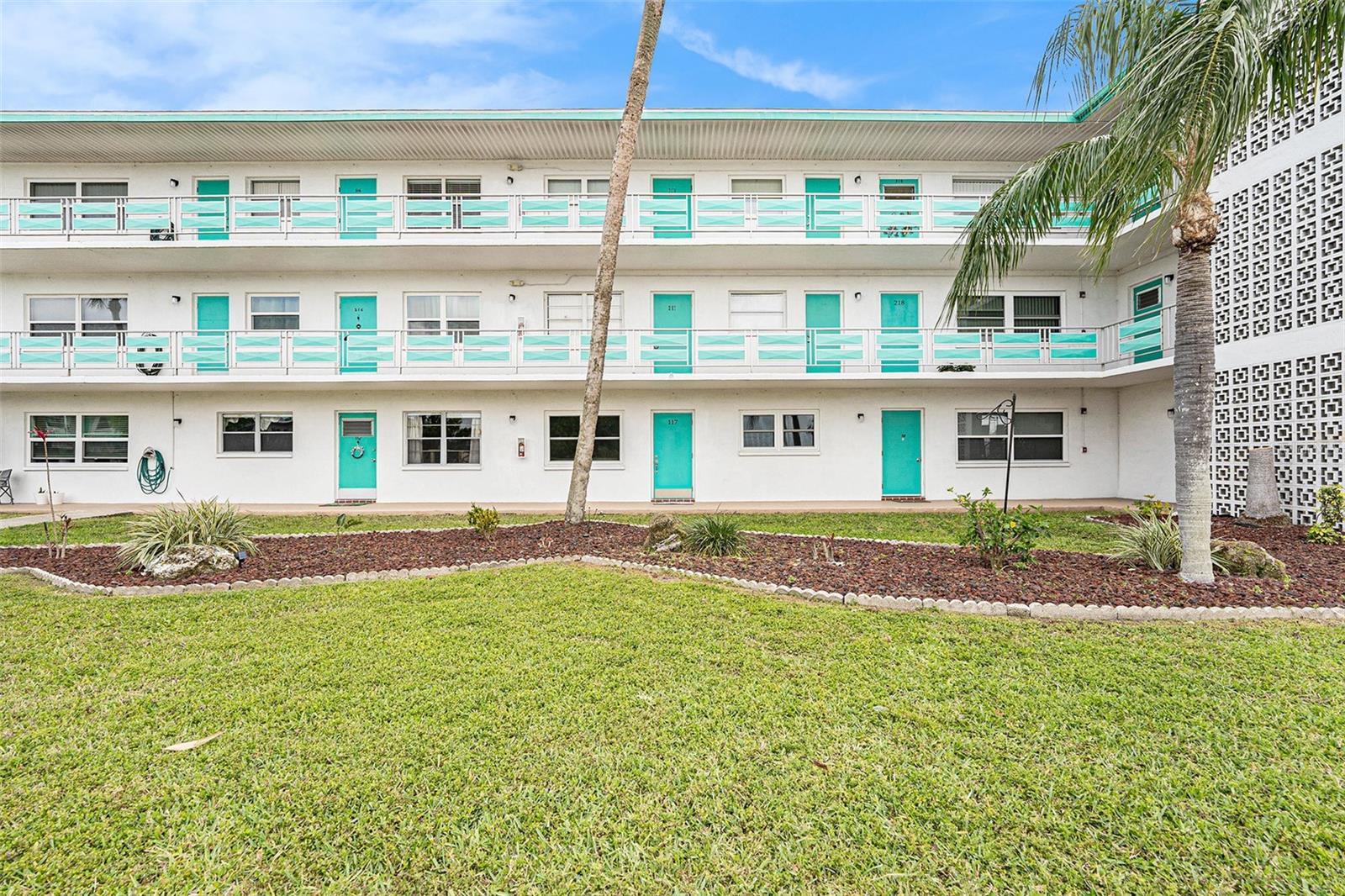 1900 59TH AVE N #217, ST PETERSBURG, FL, 33714